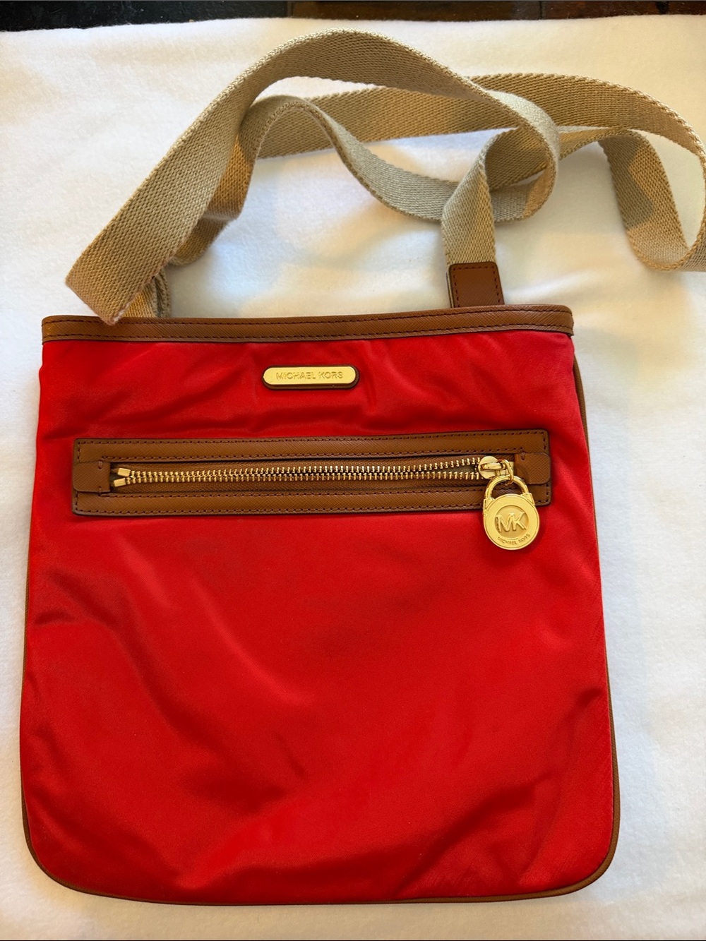 Michael Kors Red Nylon Crossbody fabric adjustable strap Gold Hardware SPOT